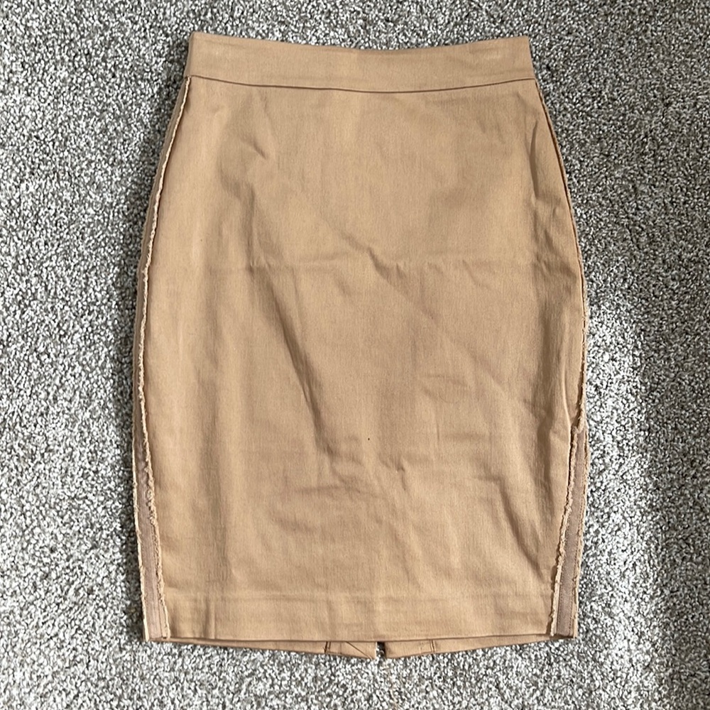 Guess skirt